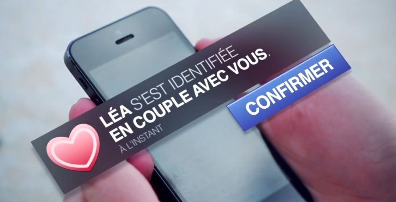 En Couple sur Facebook ?