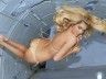 Kate Upton en apesanteur