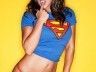Des actrices X avec des T-Shirts de Superhéros