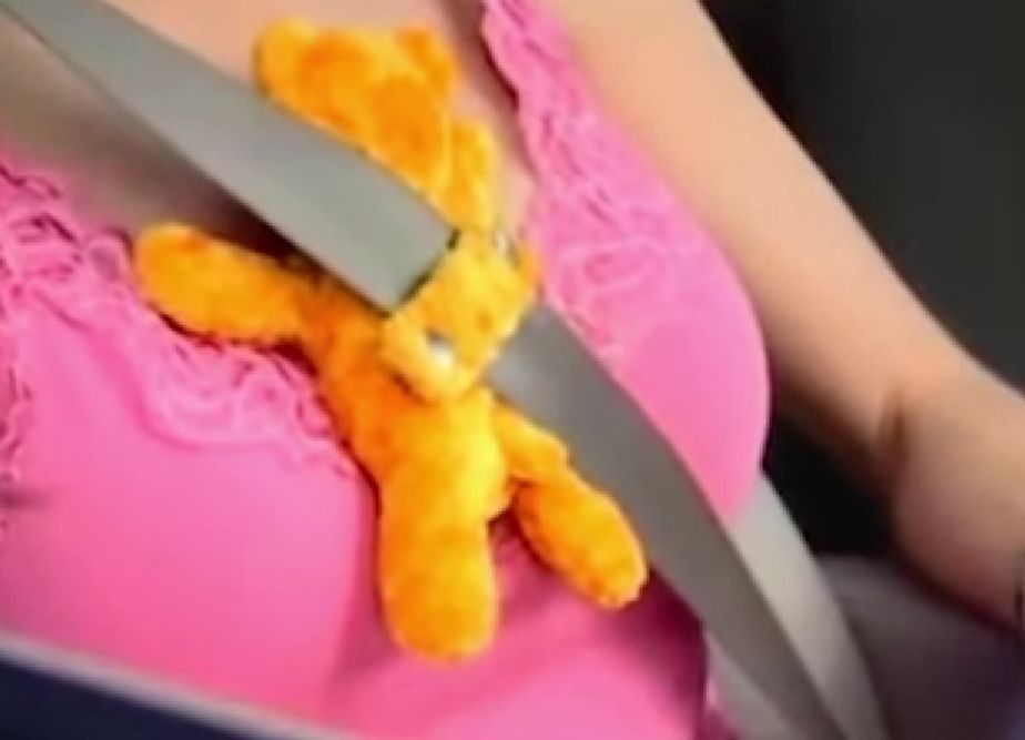 Tiddy Bear : un nounours pour attacher votre ceinture si vous avez de gros seins