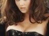 Candice Huffine : un mannequin de 90 kilos dans le Calendrier Pirelli 2015