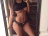 Underboob : les selfies de seins envahissent Twitter